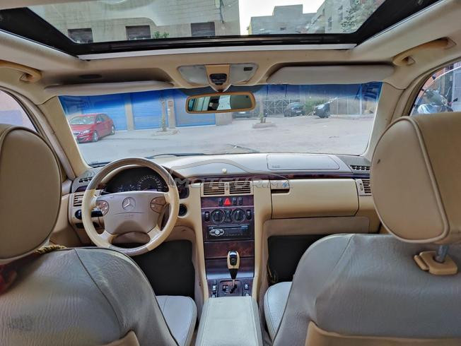 Mercedes-Benz Classe E Diesel Automatique 2001