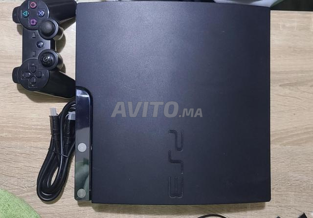 PlayStation 3 slim fonctionne manette 4 jeux