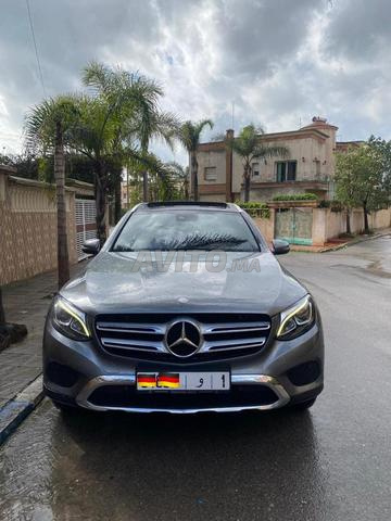 مرسيدس بنز الفئة GLC موديل 2021