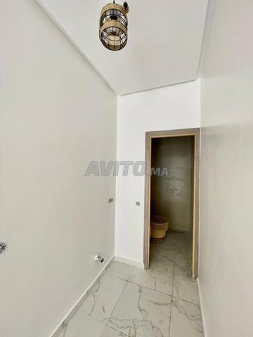 فرصة نادرة - فيلا للبيع في غْمات