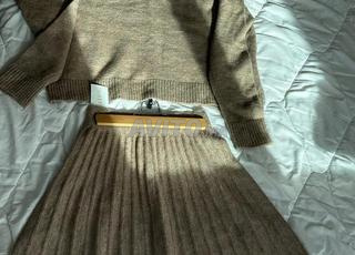 Ensemble pull & jupe femme – Chic et chaud