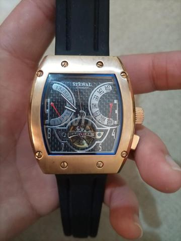 ساعة أوتوماتيكية أصلية