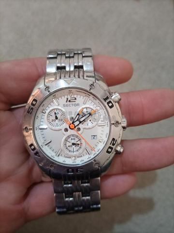 سيكتور سويس أصلية نقية ثقيلة ومهيبة