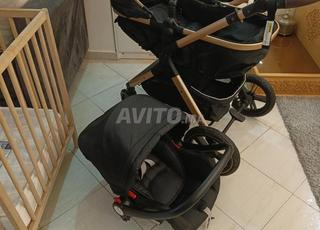 عربة أطفال سرير