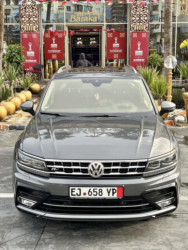 Volkswagen Tiguan R-line 2016 diwana 2019 
