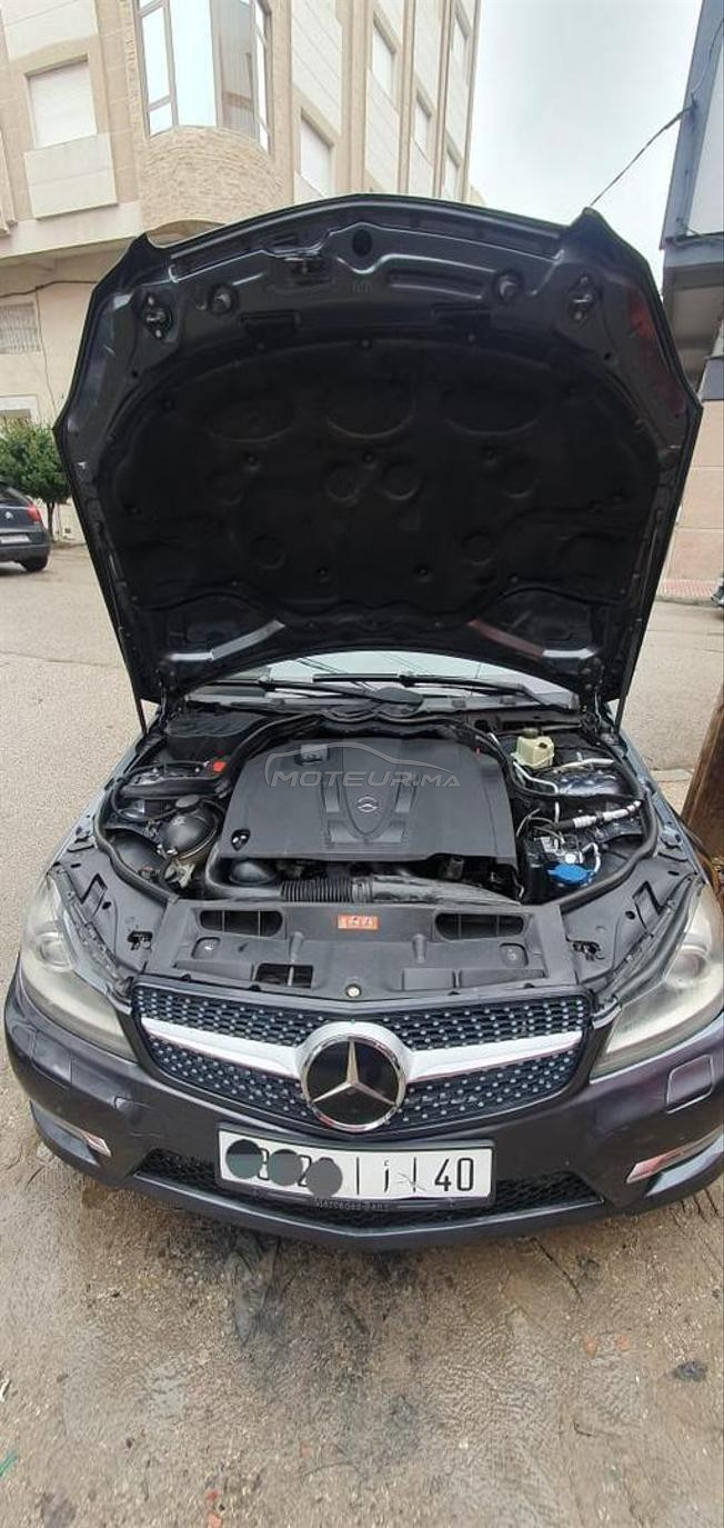 سلام عليكم سيارة ميرسديس 220c باك amg