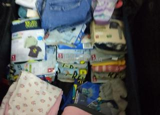 بيع ملابس جديدة للأطفال مستوردة