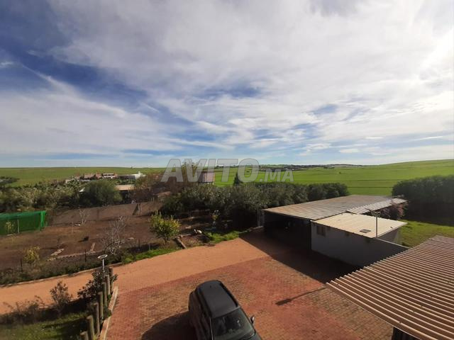 فيلا رائعة ثيثر فونسي تمن 170 مليون 5000متر