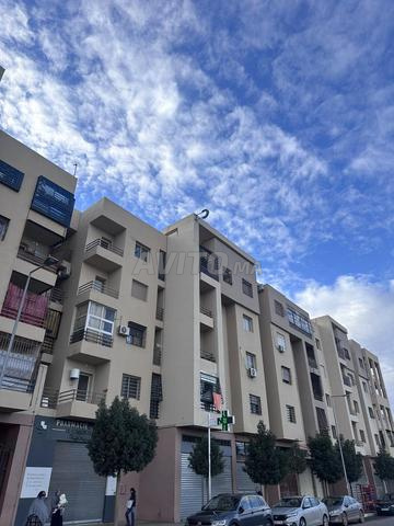 Appartement à vendre près de l'aéroport, rue