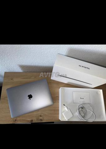 MacBook Air 2019 Retina Pack Complet avec Boîte
