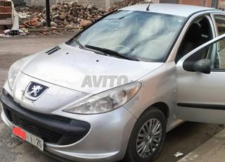 بيجو 206 بلوس إيسونس نهاية 2011 سيارة نقية