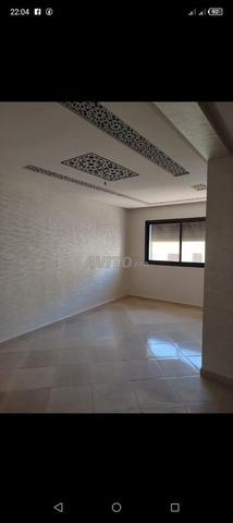 الطابق الثاني 73 مترًا مربعًا للبيع دعم 7