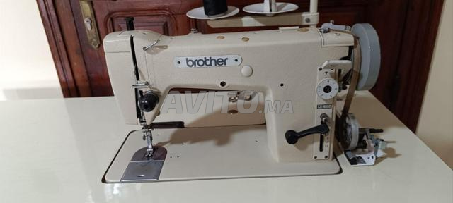 ماكينة خياطة كهربائية صامتة