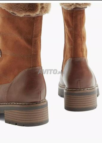 حذاء برقبة بني جلد طبيعي