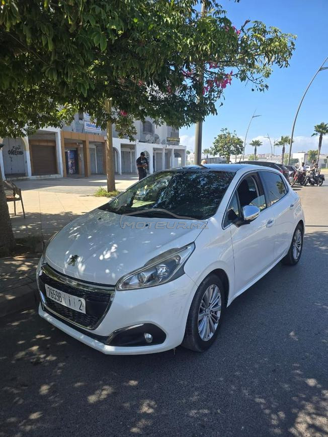 Peugeot 208 Diesel Full Option