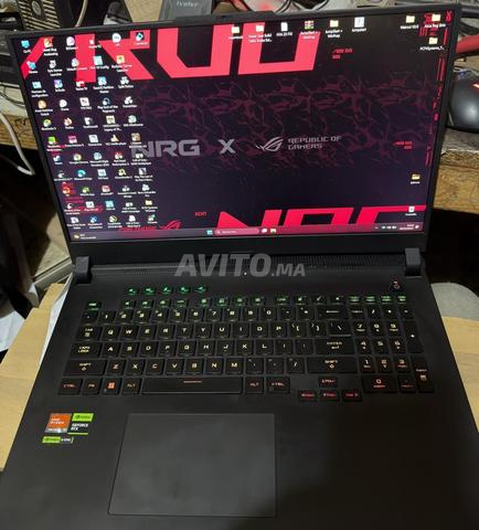 Asus rog strix g17 rayzen 9 7945hx rtx4080 12Vram