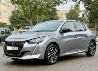 بيجو 208 allure أوتوماتيك 2023 في الدار البيضاء