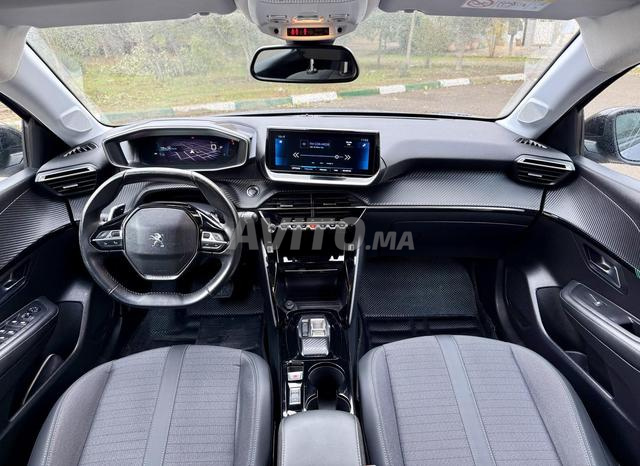 Peugeot 208 allure Automatique 2023 à Casablanca