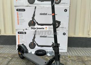 سكوتر Ninebot كهربائي