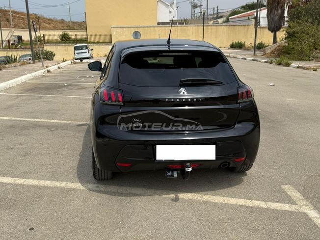 Peugeot 208 2023