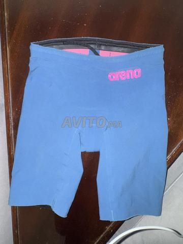 بدلة سباحة أرينا زرقاء