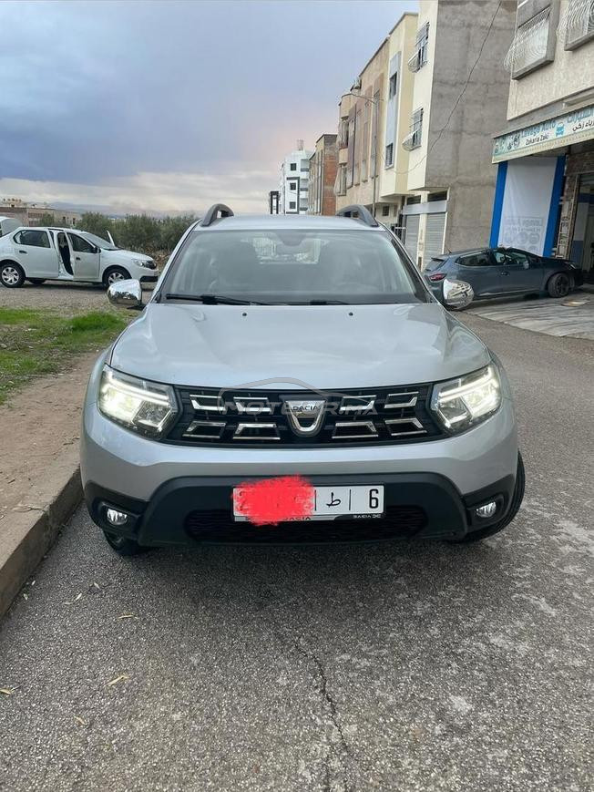 Dacia Duster 2022 full options carte grise.