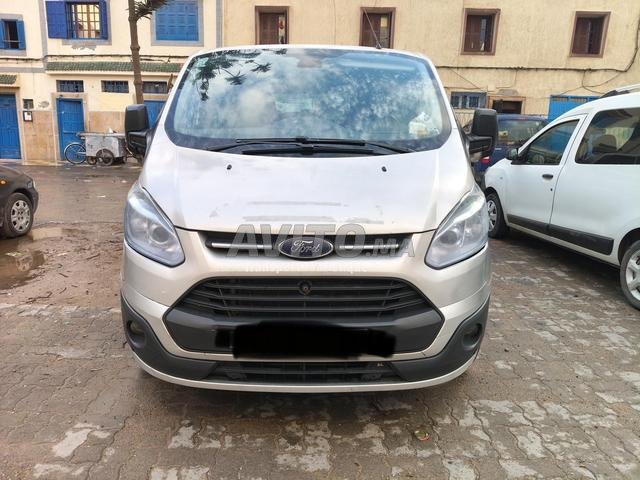 Ford tourneo custom