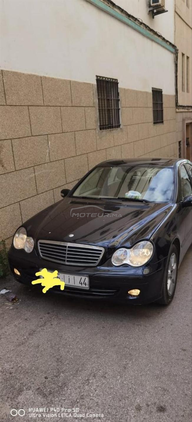  و سط المدينة تطوان