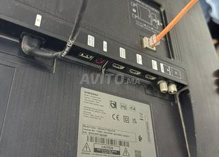 تلفاز سامسونج ليد 43p سمارت UHD 4K UE43AU7100U