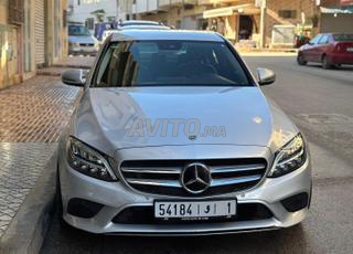 مرسيدس بنز 220 ديزل أوتوماتيكية 2019