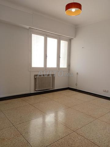 Appartement à louer 130 m à Casablanca - image 4