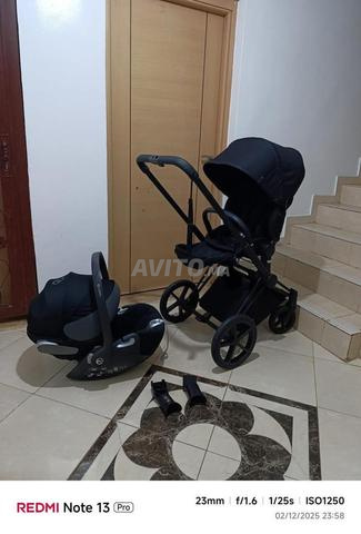 عربة أطفال Cybx Priam مع مقعد سيارة للأطفال
