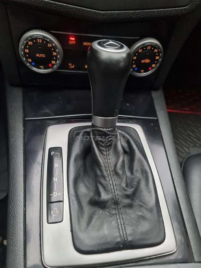 Mercedes-Benz 220 Diesel Automatique 2010 à Oujda