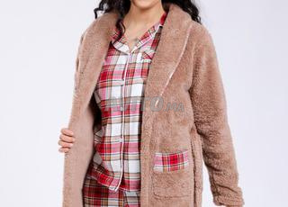 بيجامة نسائية