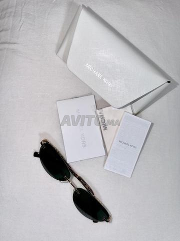 نظارات شمسية أصلية من مايكل كورس