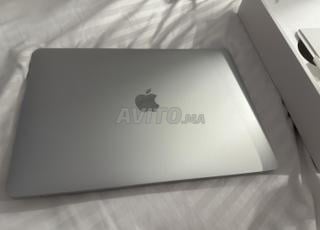 macbook air m1 2021
