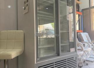 ثلاجة ببابين HK