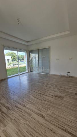 دوبلكس للإيجار بالقرب من مرجان