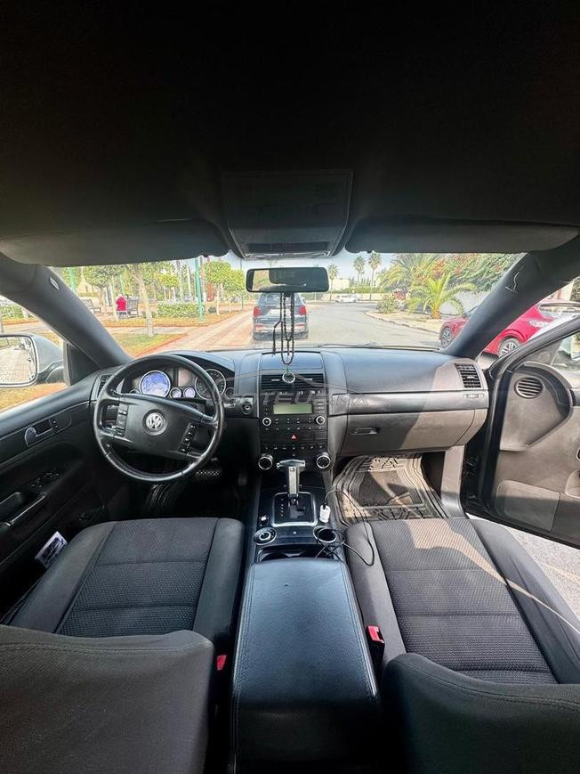 Volkswagen Touareg 2010 R5