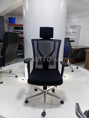 كراسي مريحة للخدمة الطويلة