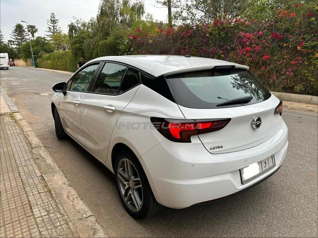 Opel Astra Diesel Manuelle 2020 à Rabat