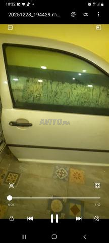 Deux portes Golf 4, coffre et tableau de bord