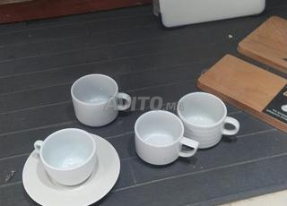 بيع بثمن الجملة وبثمن اللوزين