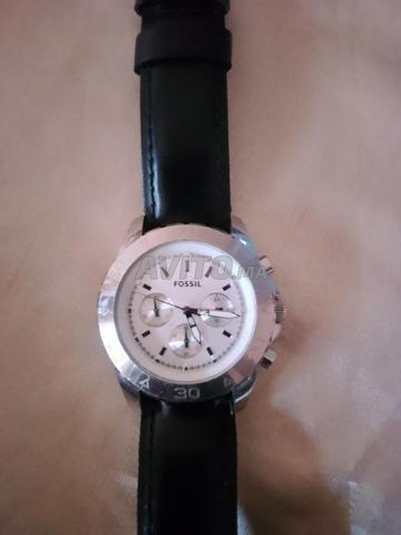 ساعة فوسيل أصلية