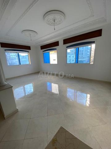 Appartements de 3 chambres à louer au quartier Al Manar