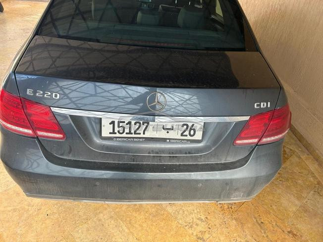 Mercedes-Benz Classe E Essence Automatique 2014