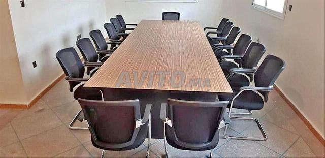 طاولات اجتماع عصرية ومهنية، بمقاسات مختلفة - 2