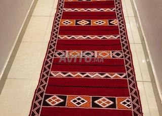 🧵 سجادة أمازيغية رائعة من دار الزربية 🧶