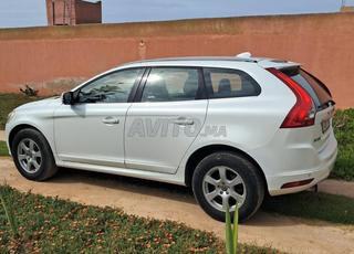 Volvo XC60 ديزل أوتوماتيكية 2015 في مراكش