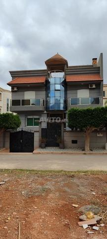 Villa avec piscine quartier Karrakchou Berkane